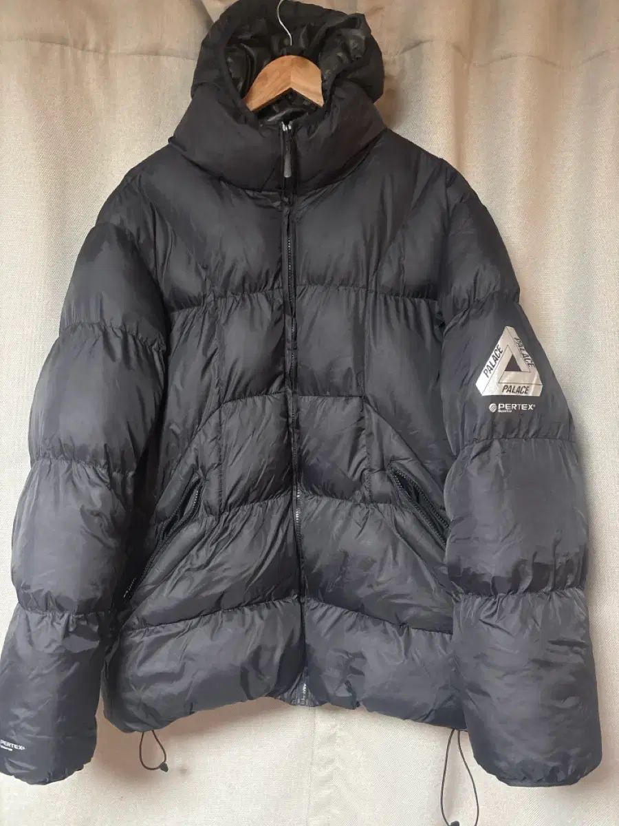 PALACE パーテックス ダウン ジャケット ブラック
