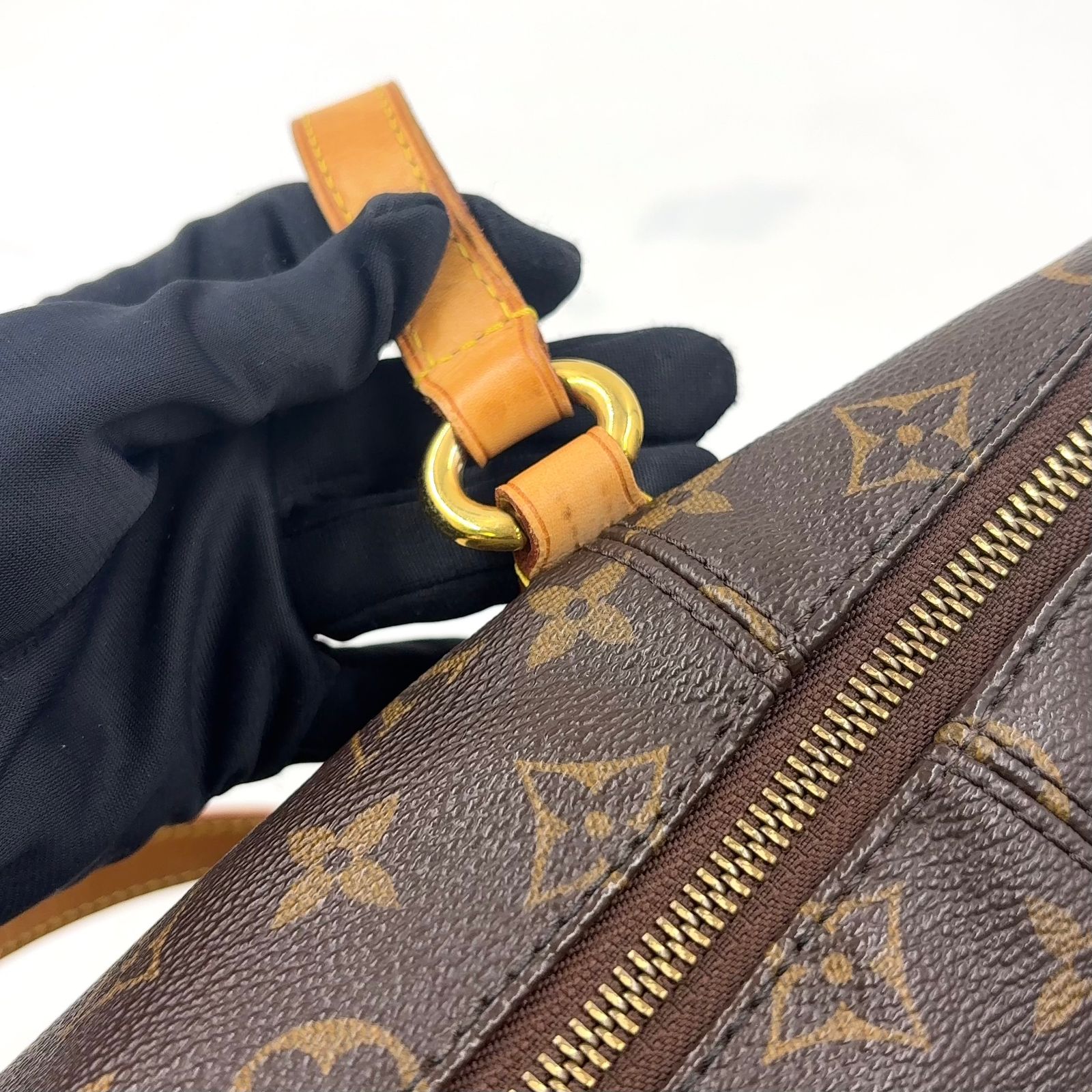 新着】LOUIS VUITTON トータリーPM モノグラム モノグラム レザー、PVC