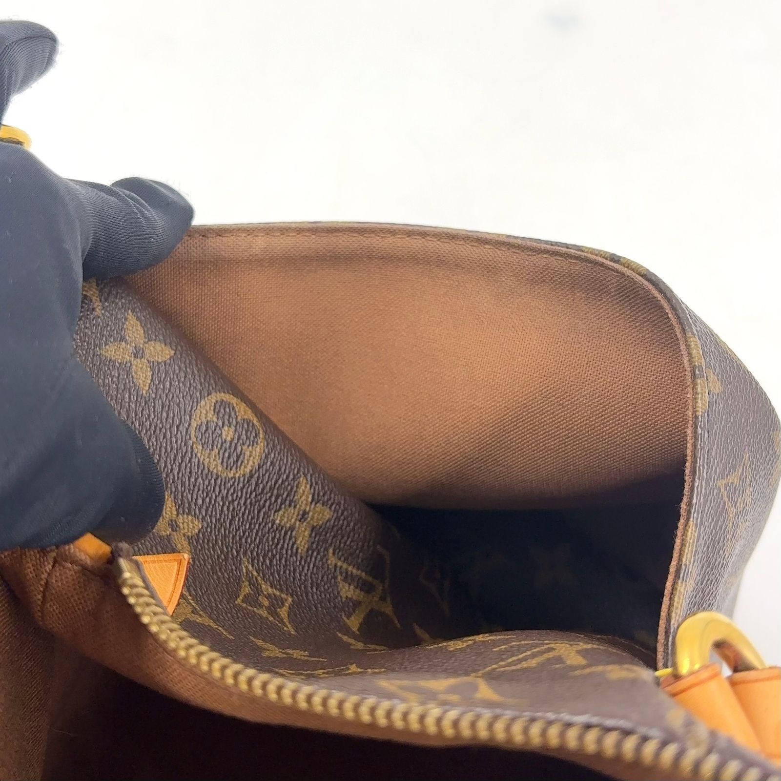 新着】LOUIS VUITTON トータリーPM モノグラム モノグラム レザー、PVC