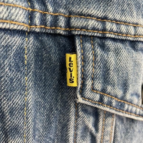中古】LEVI'S PEANUTS デニムジャケット 青 サイズM 背中プリント接げ