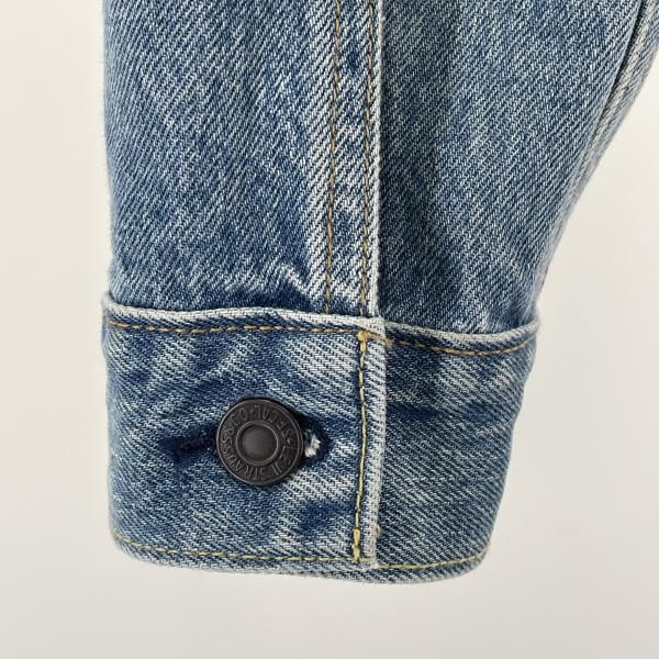 中古】LEVI'S PEANUTS デニムジャケット 青 サイズM 背中プリント接げ