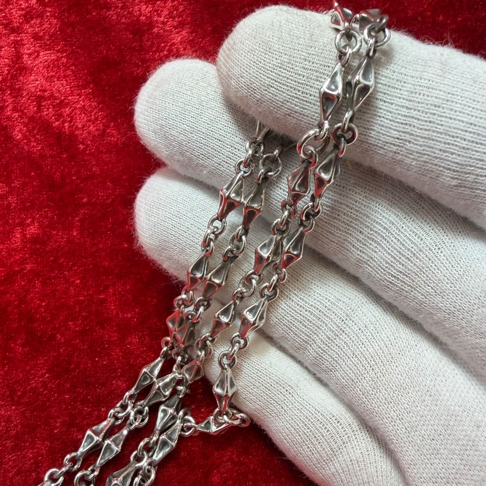 美品 ネックレス タイニーボーン 60cmx28.5g ブラッディマリー/Bloody