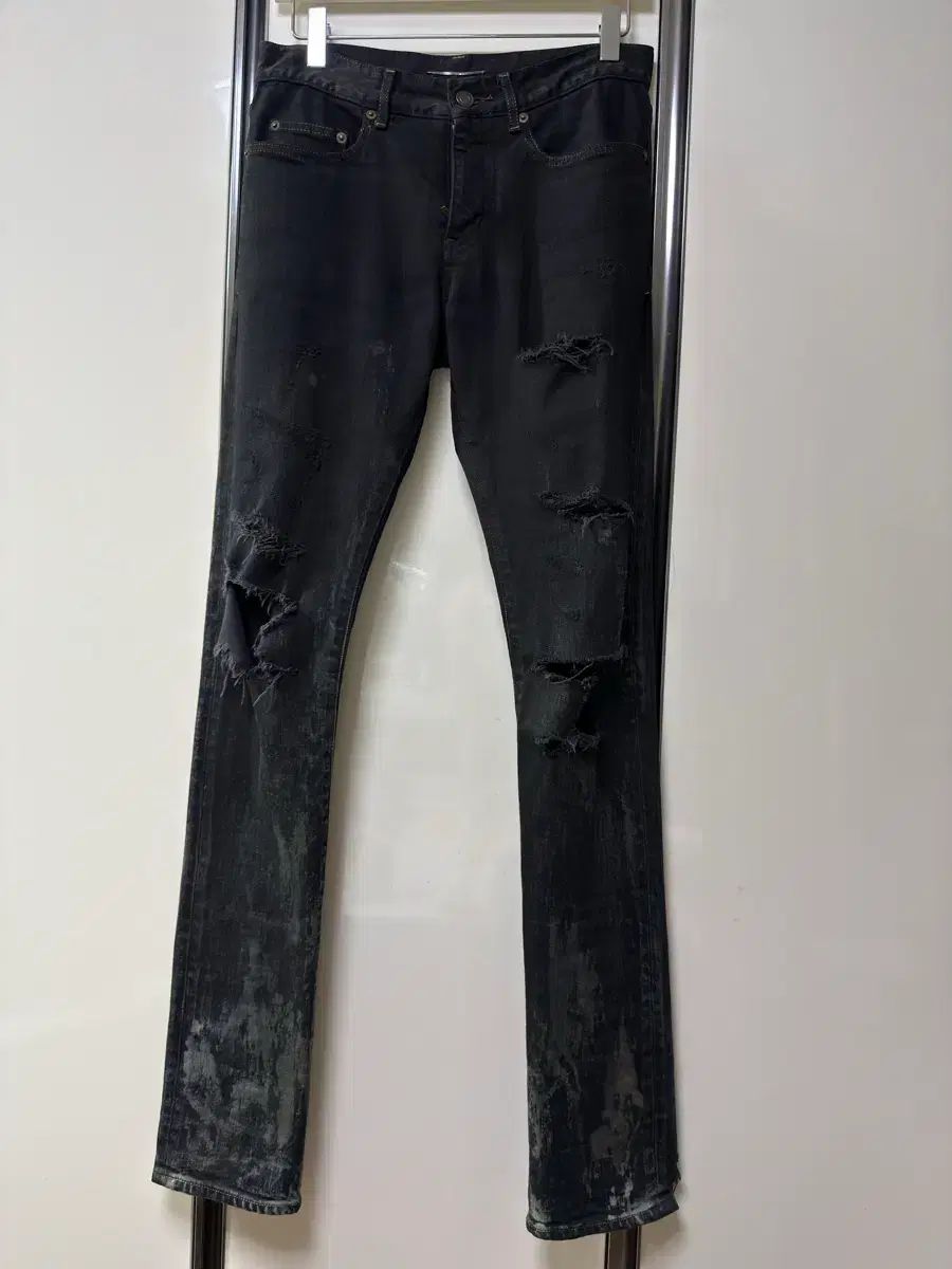 Saint Laurent サンローラン 14fw ブラック オイル ウォッシュ ダメージジーンズ 28