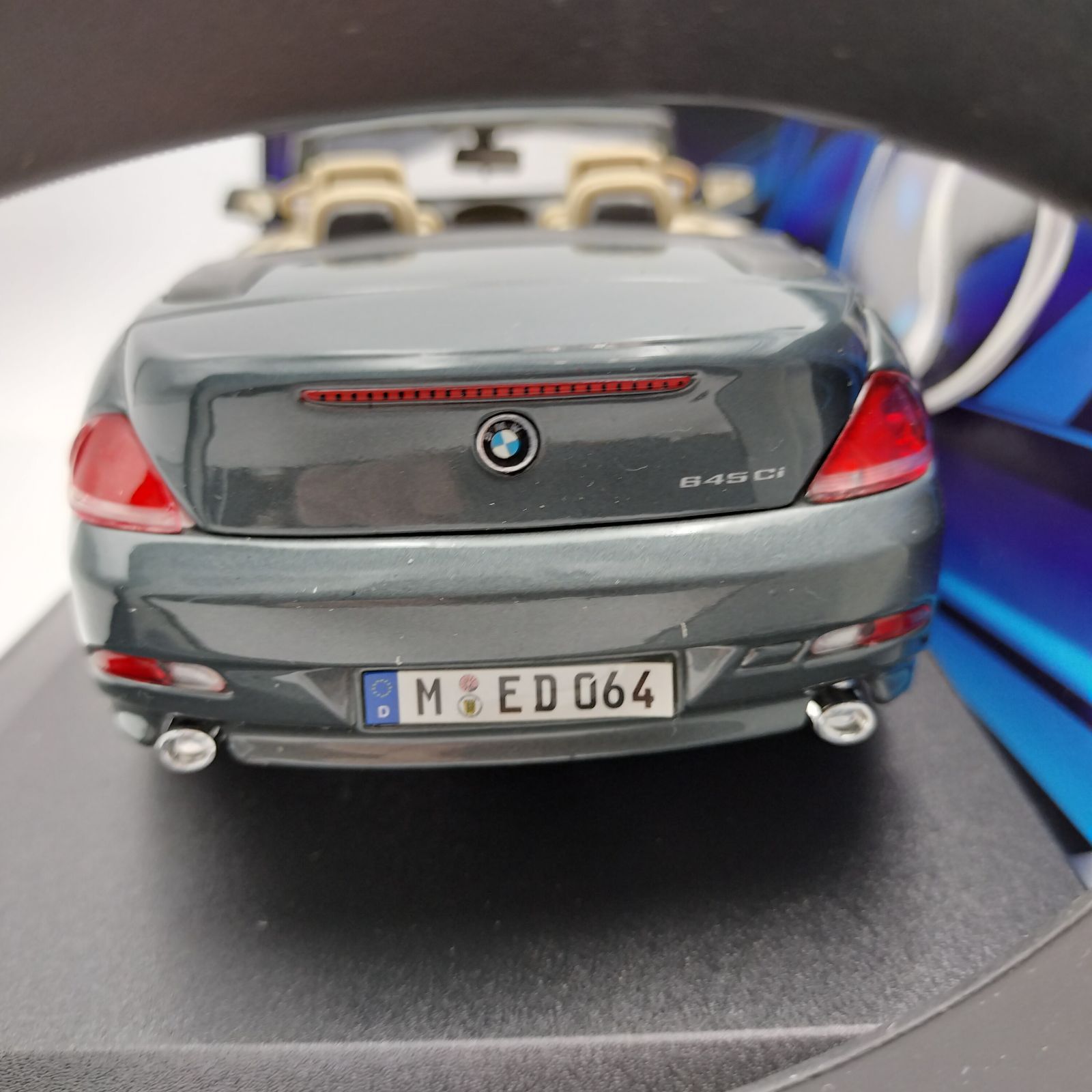 固定テープ付】1/18 BMW 645 Ci カブリオレ シルバー Maisto ダイ