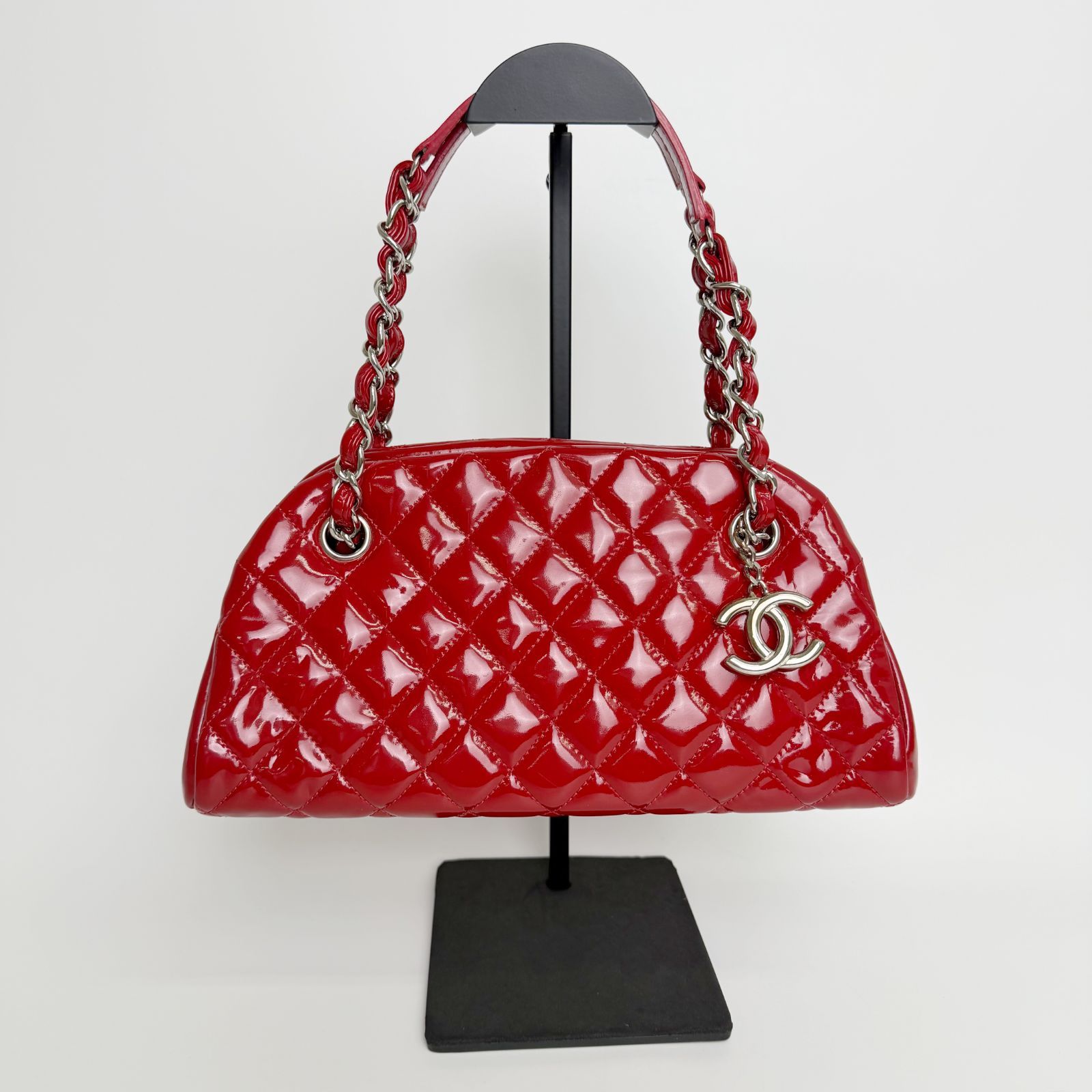 中古】CHANEL シャネル ココマーク マトラッセ パテント ミニボストン