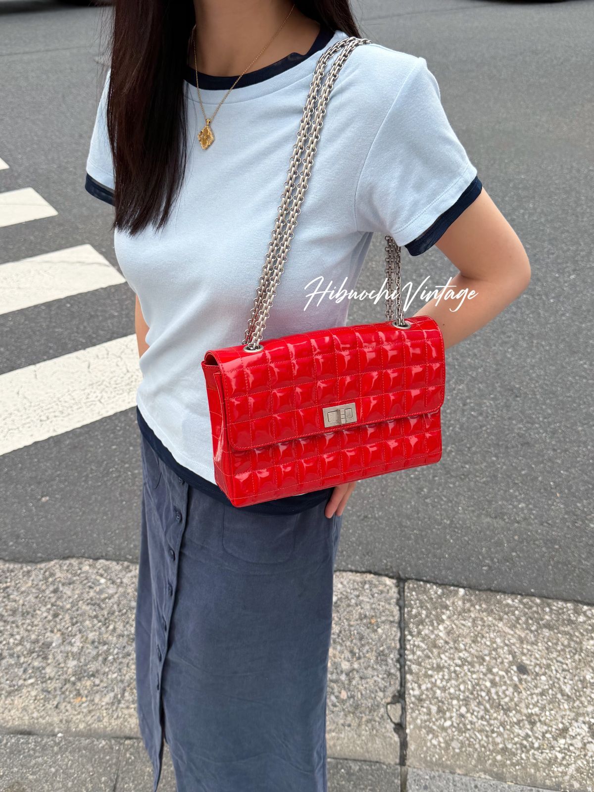 【中古】CHANEL シャネル チョコバー パテント チェーンショルダー ショルダーバッグ パテントレザー レッド 金具シルバー シール6番台 ヴィンテージ レディース HIBUOCHI VINTAGE hboc260709a02