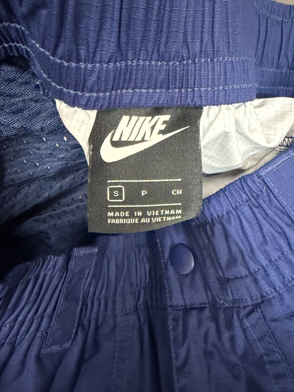 NIKE（ナイキ）カーゴパンツ ショート ネイビー S 2606-222 - メルカリ
