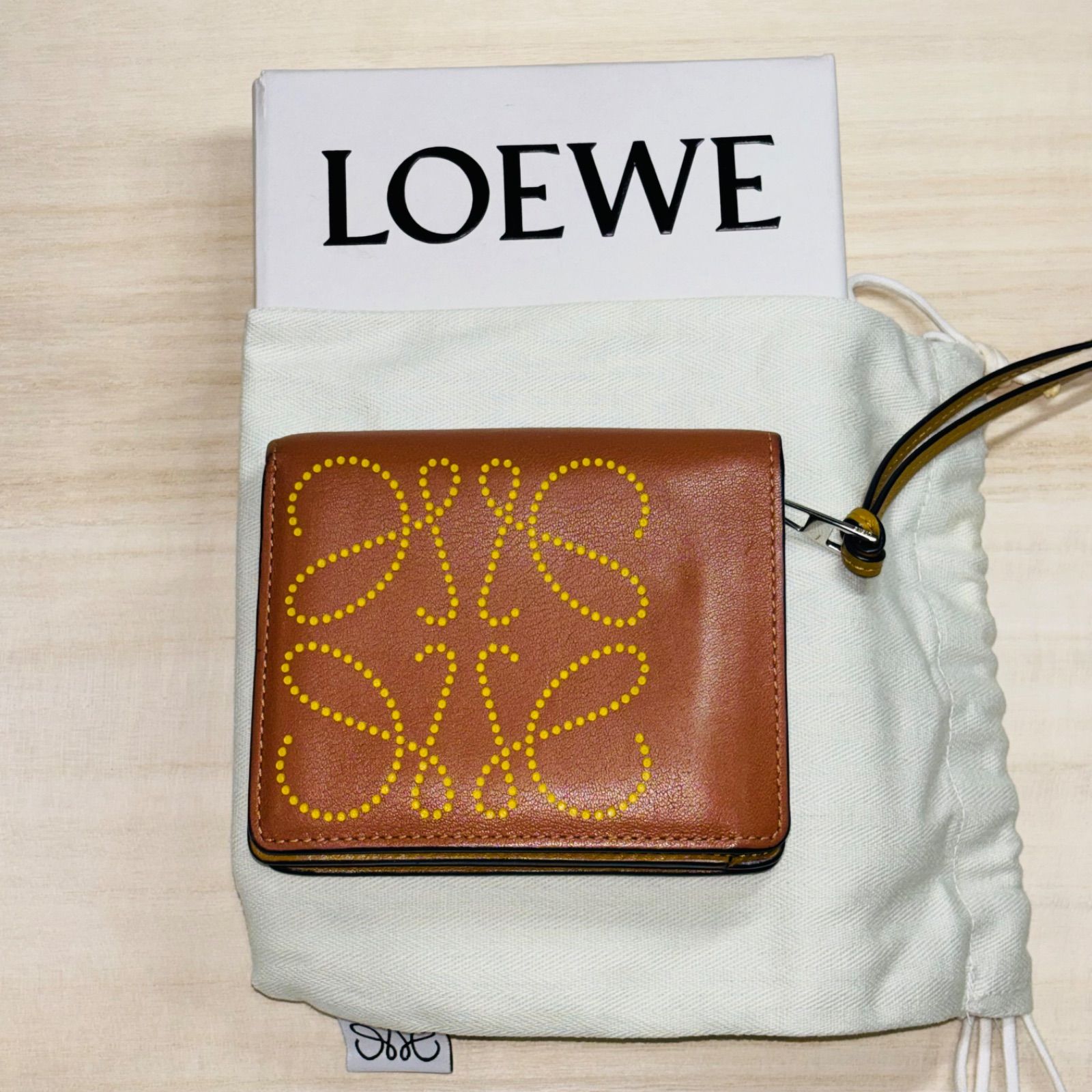 LOEWE ロエベ ブランド コンパクト ジップ ウォレット アナグラム 財布