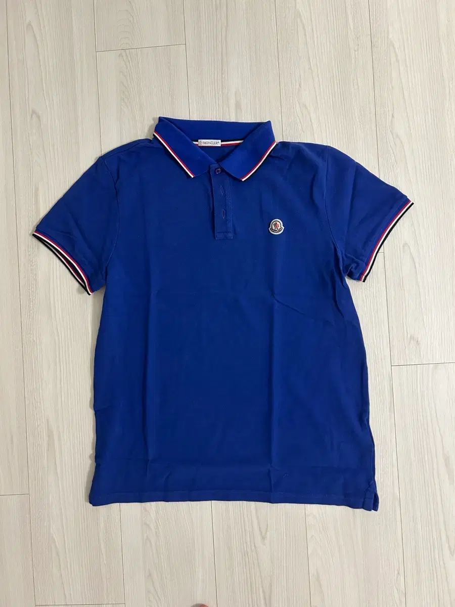 モンクレール カラーTシャツ L サイズ