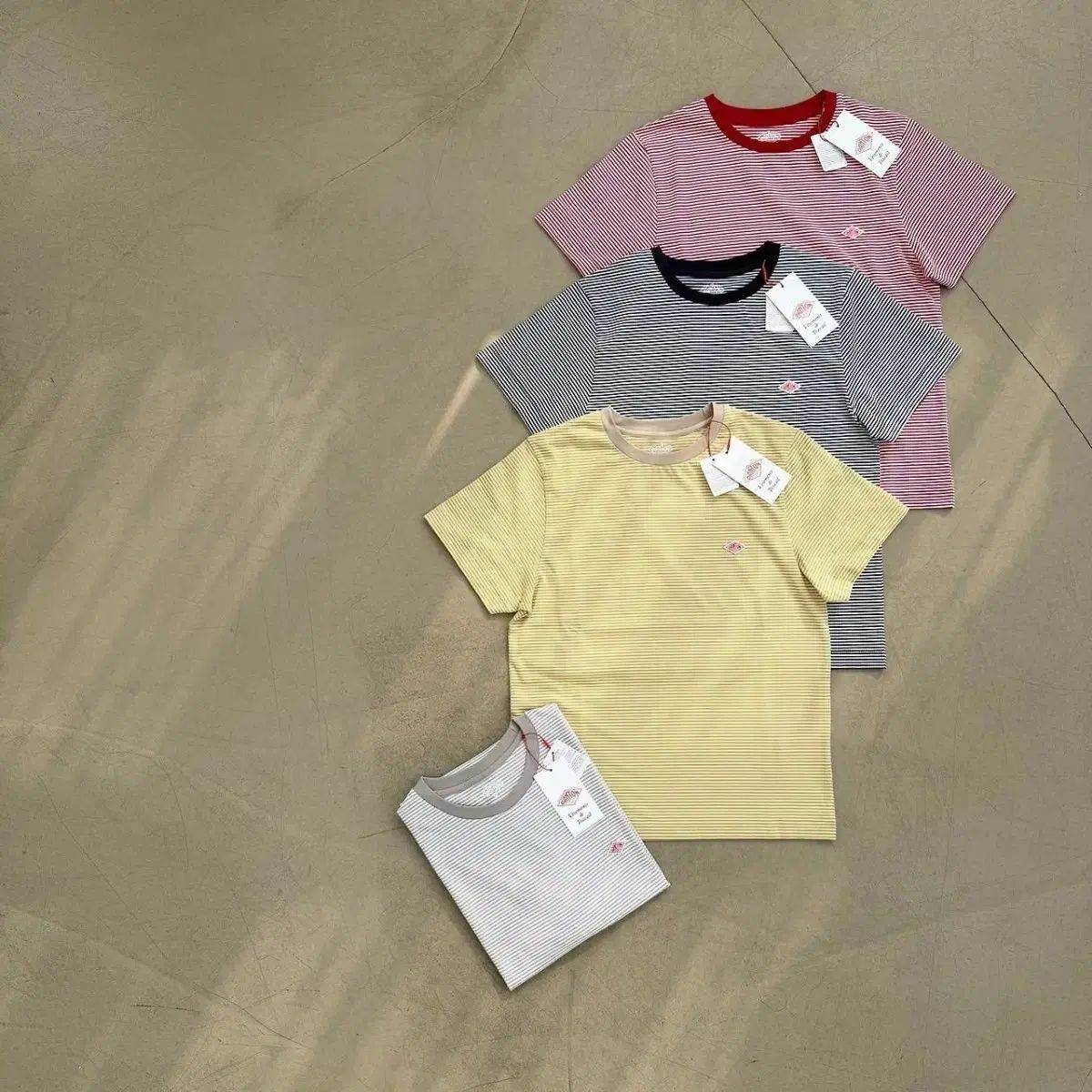 ダントン ストライプ 半袖Tシャツ 14,700円