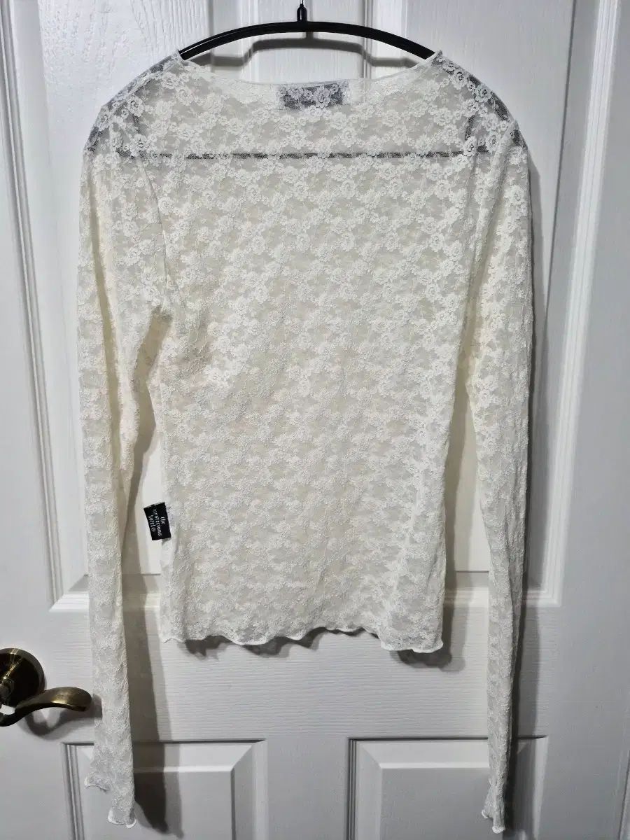 ザ ミステリアス ホテル レイ Tシャツ アイボリー