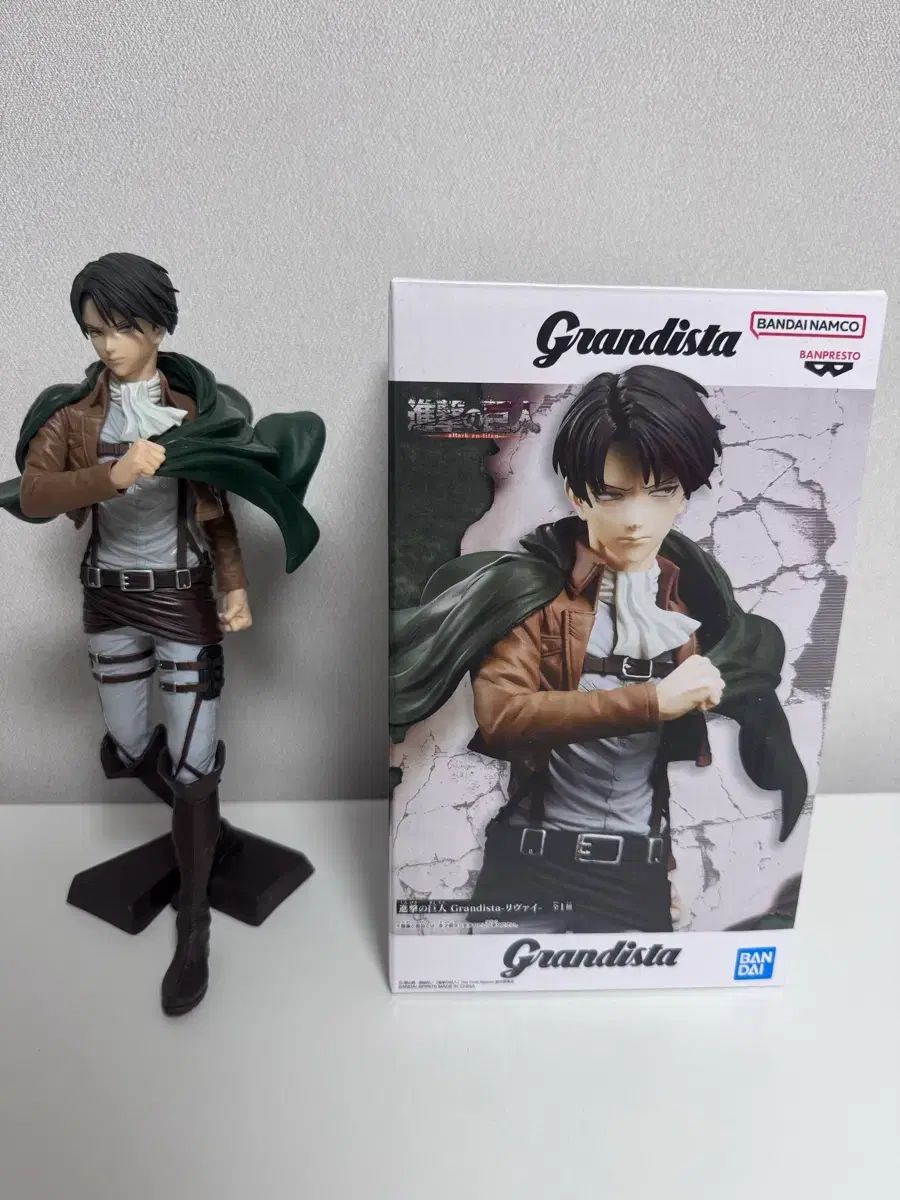 進撃の巨人 等身大マルチクロス リヴァイ 2019冬コミ【メルカリ市価格】 進撃の巨人 等身大マルチクロス リヴァイ 2019冬コミ【メルカリ市価格