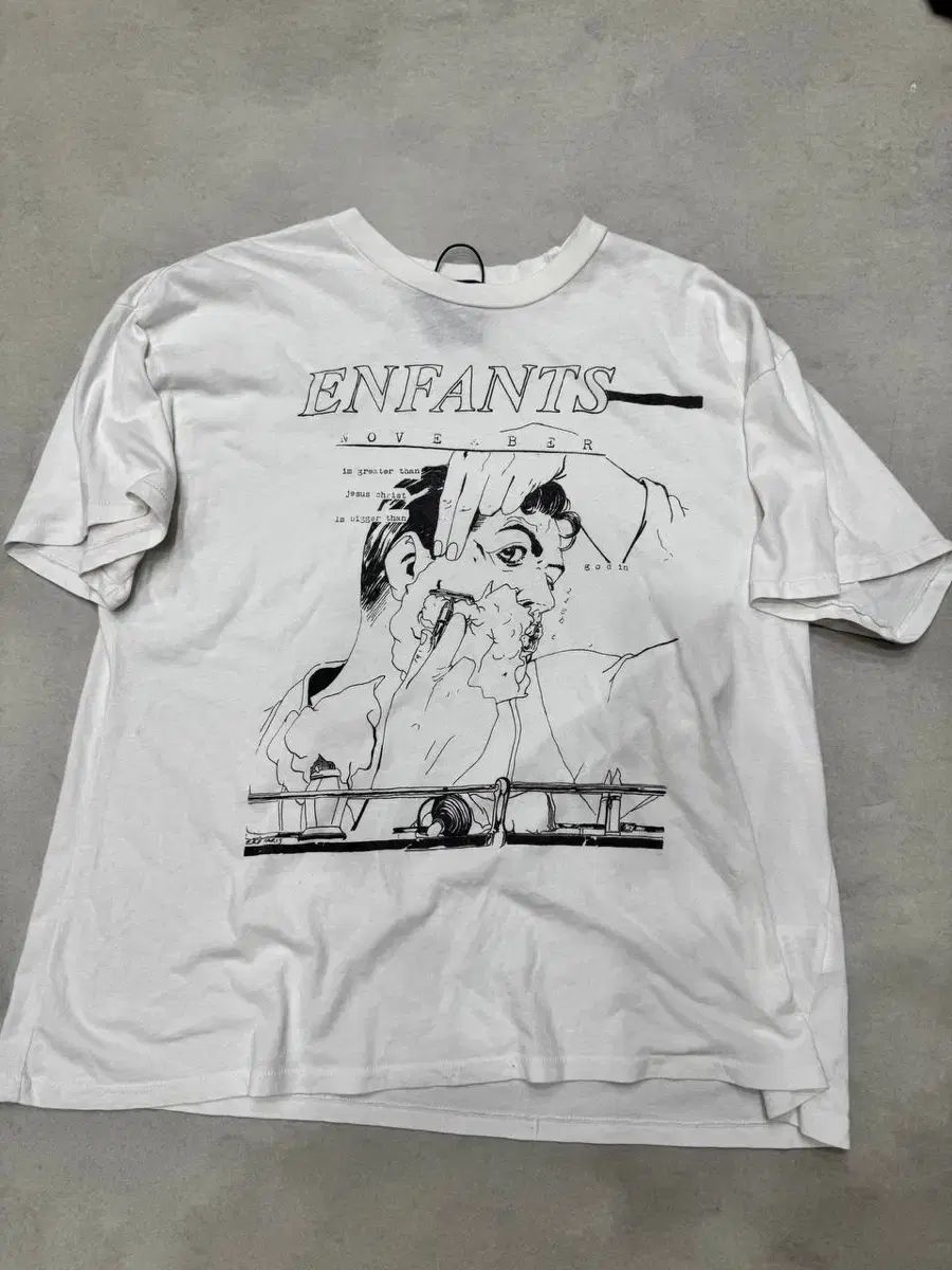 L 앙팡리쉬데프리메 ERD グラフィック 半袖 Tシャツ