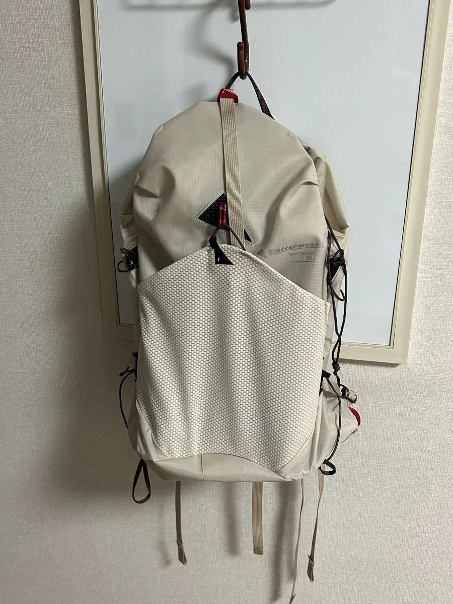 Klattermusen (クレッタルムーセン) スクリーマー 20L プーティ グレー 27,155円