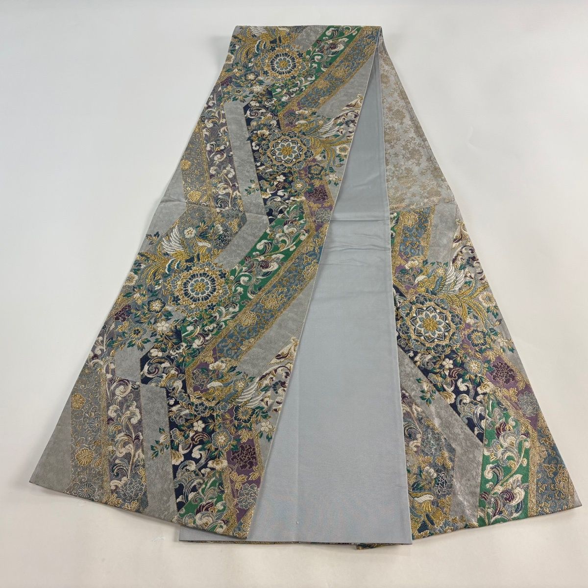 袋帯 秀品 六通 正絹 灰色 唐織 金糸 華文 箔 美品 中古 - メルカリ 鳥 