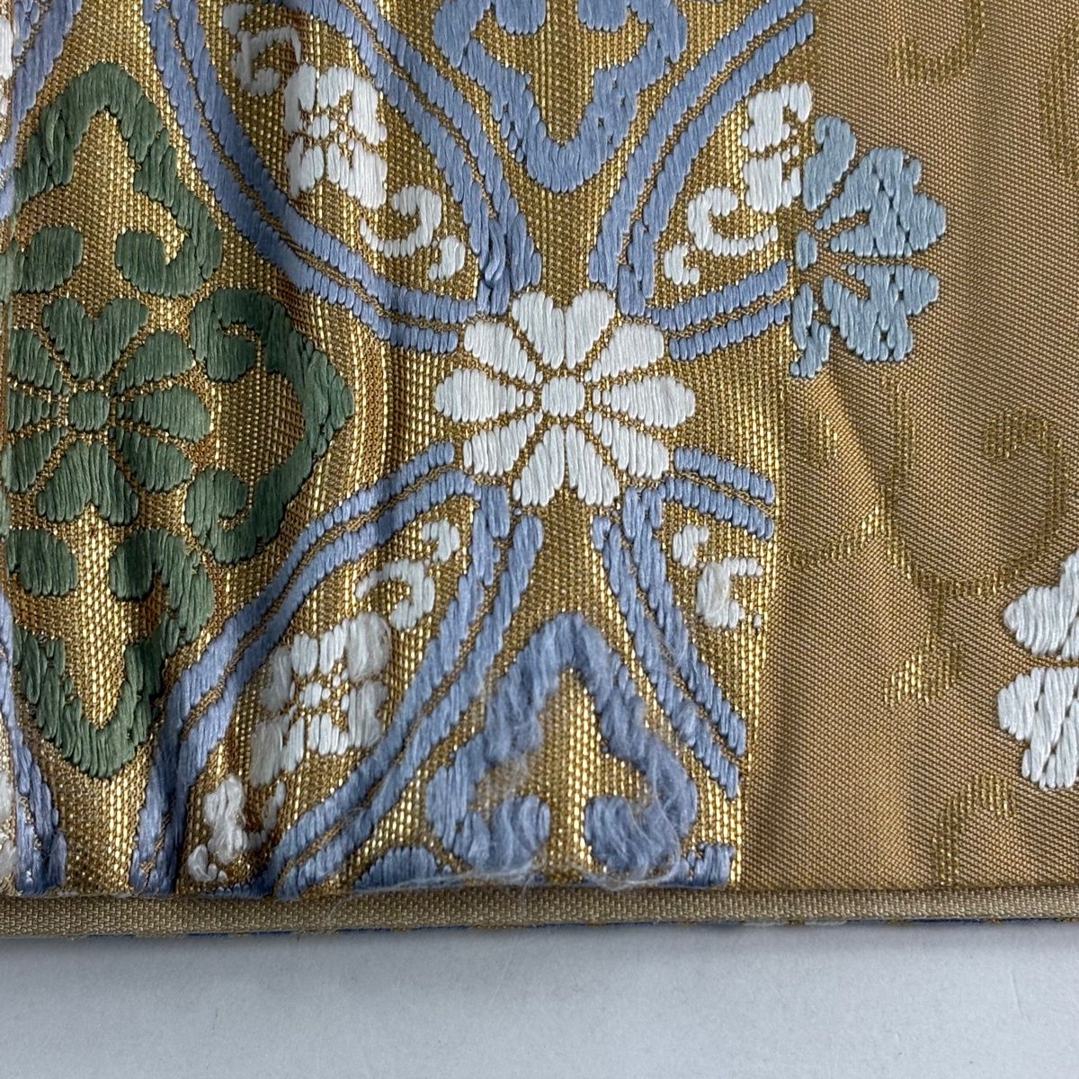 正絹　袋帯　【花丸文】 袋帯 秀品 花丸文 花唐草 金糸 箔 青緑 六通 正絹 【中古】 - メルカリ