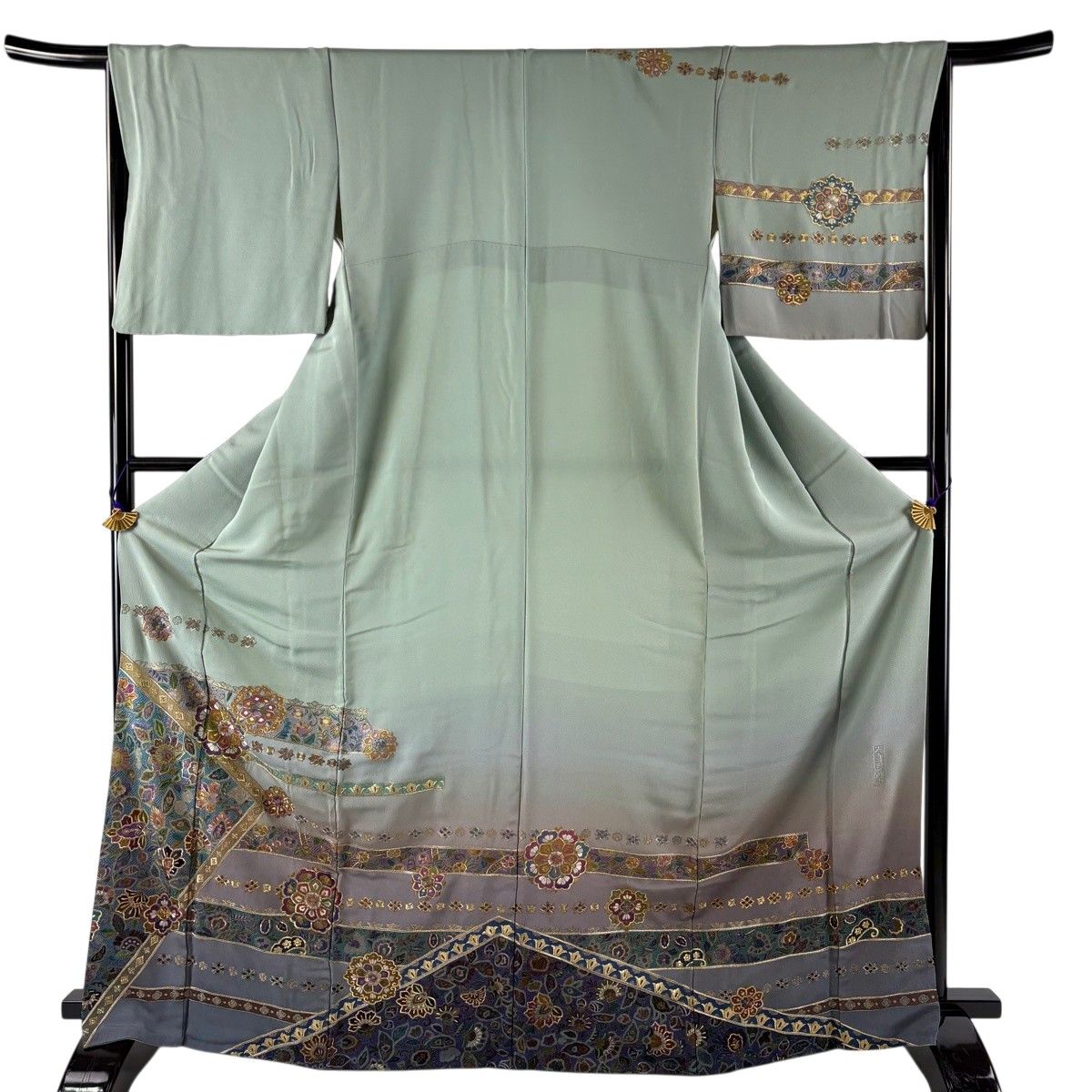 訪問着 身丈169cm 裄丈67cm M 袷 華文 草花 金糸 泰斗刺繍 薄緑 正絹 秀品 【中古】