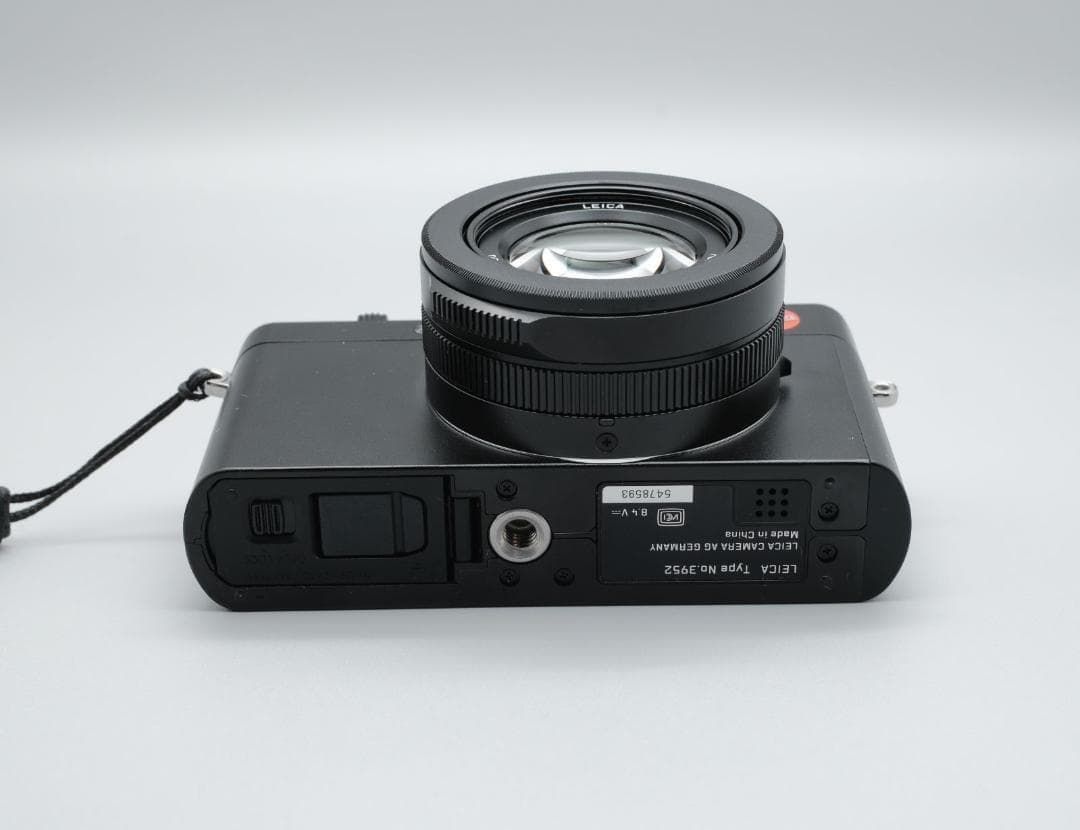 □完動品 美品 LEICA D-LUX 7 ショット数62 - メルカリ