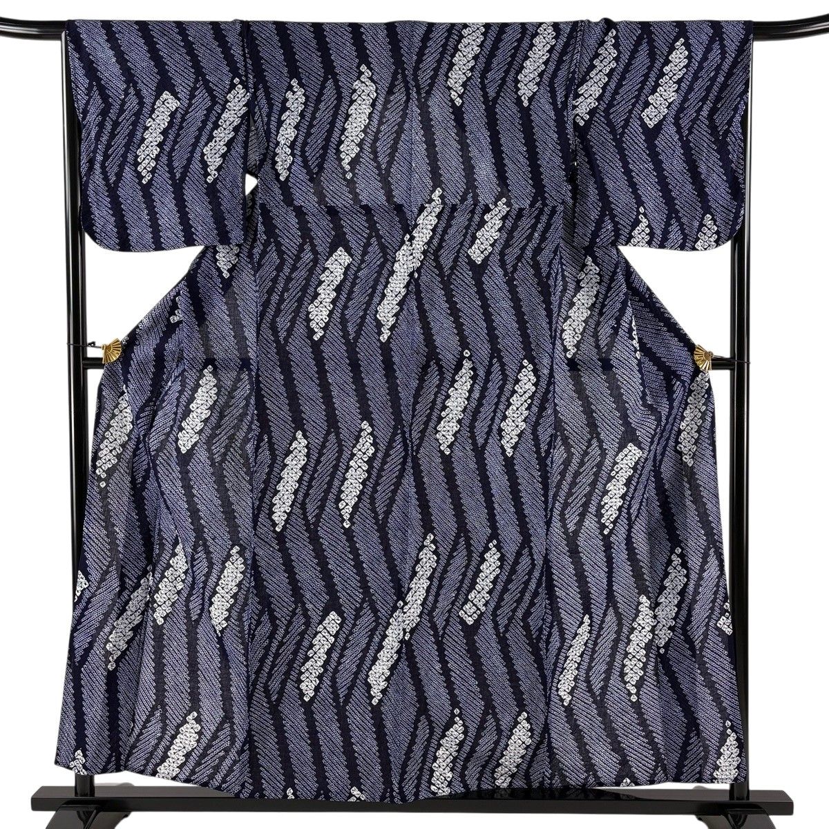 【美品】 浴衣 身丈157cm 裄丈66.5cm M 絞り浴衣 幾何学 紺色 綿 名品 【中古】