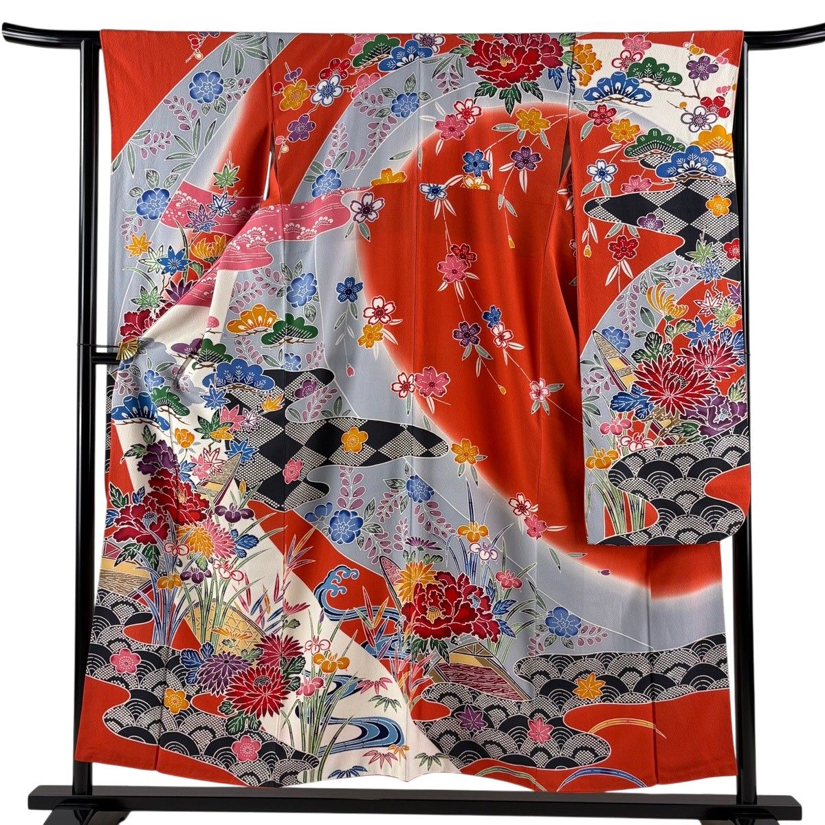 振袖 身丈154.5cm 裄丈64.5cm M 袷 草花 流水 ぼかし オレンジ 正絹 名品 【中古】