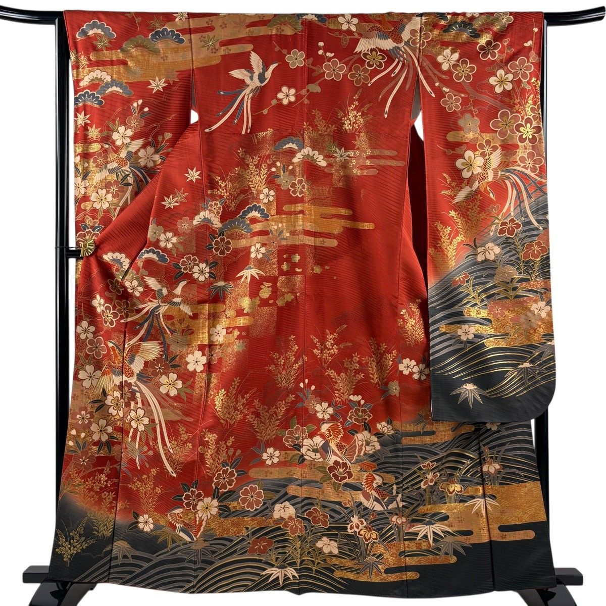 振袖 身丈162.5cm 裄丈65cm M 袷 鳳凰 桜 金糸 金彩 茜色 正絹 名品 【中古】