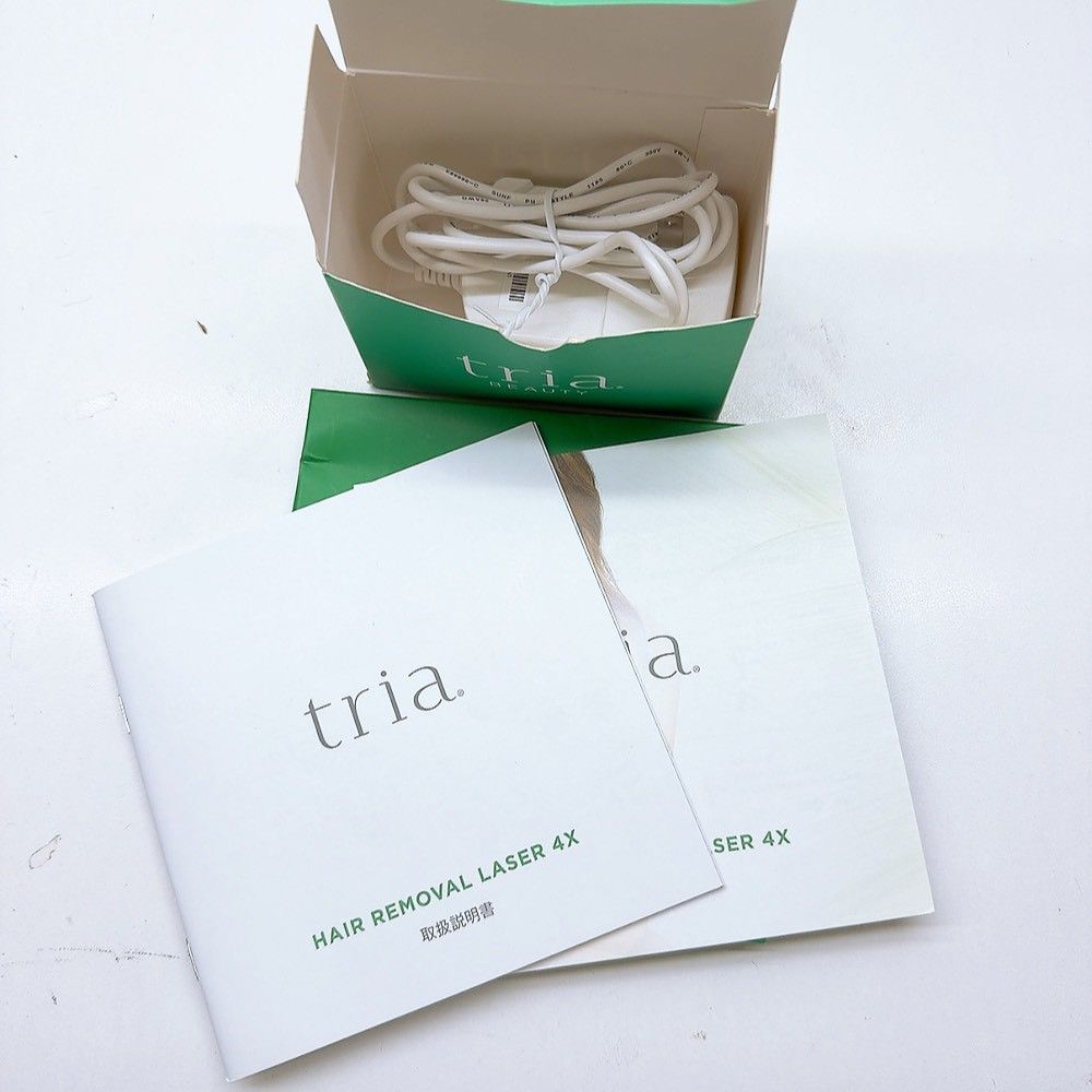 ほぼ未使用＊付属品完備》 トリア パーソナルレーザー 4X Tria LHR 4.0