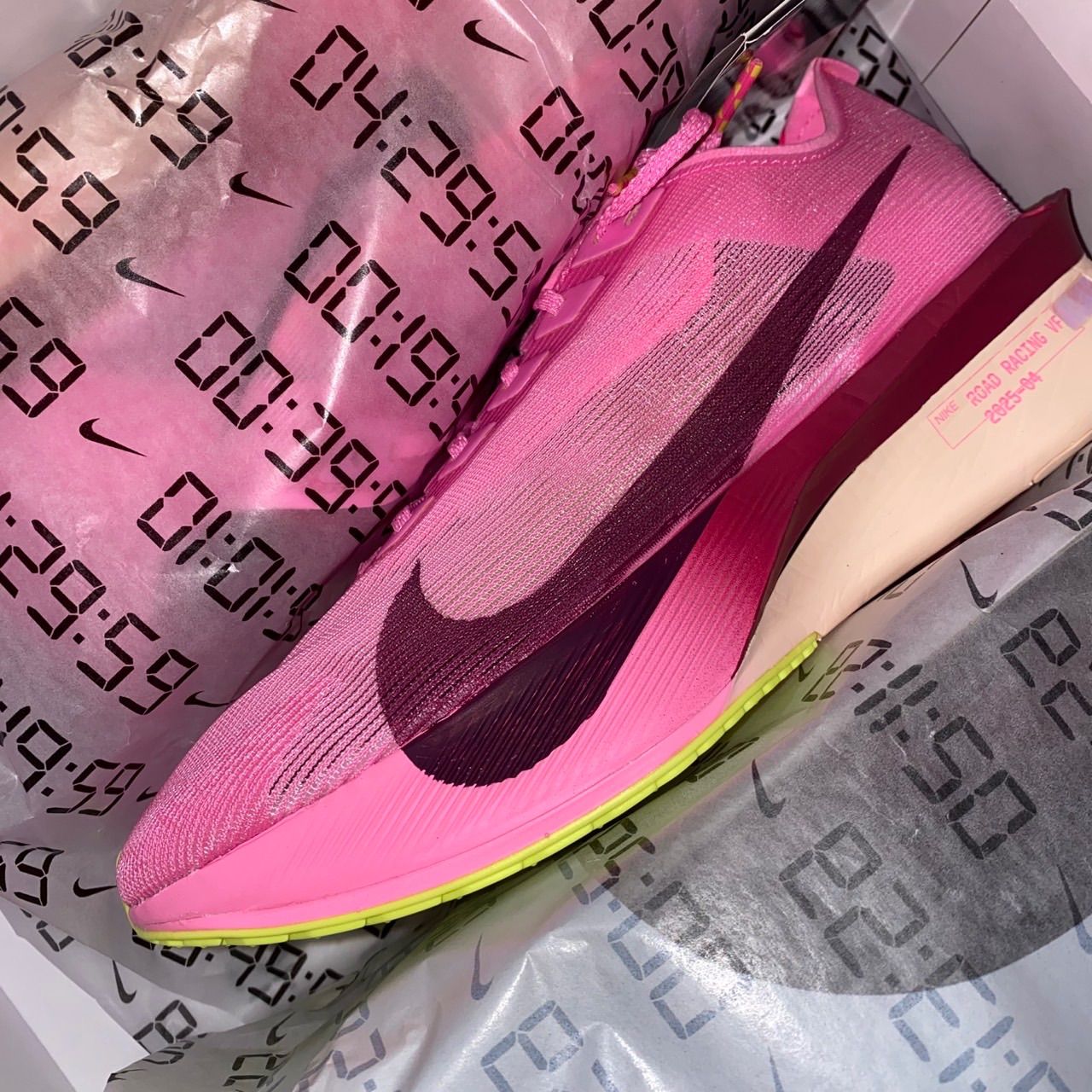 Nike Women's Vaporfly 4 