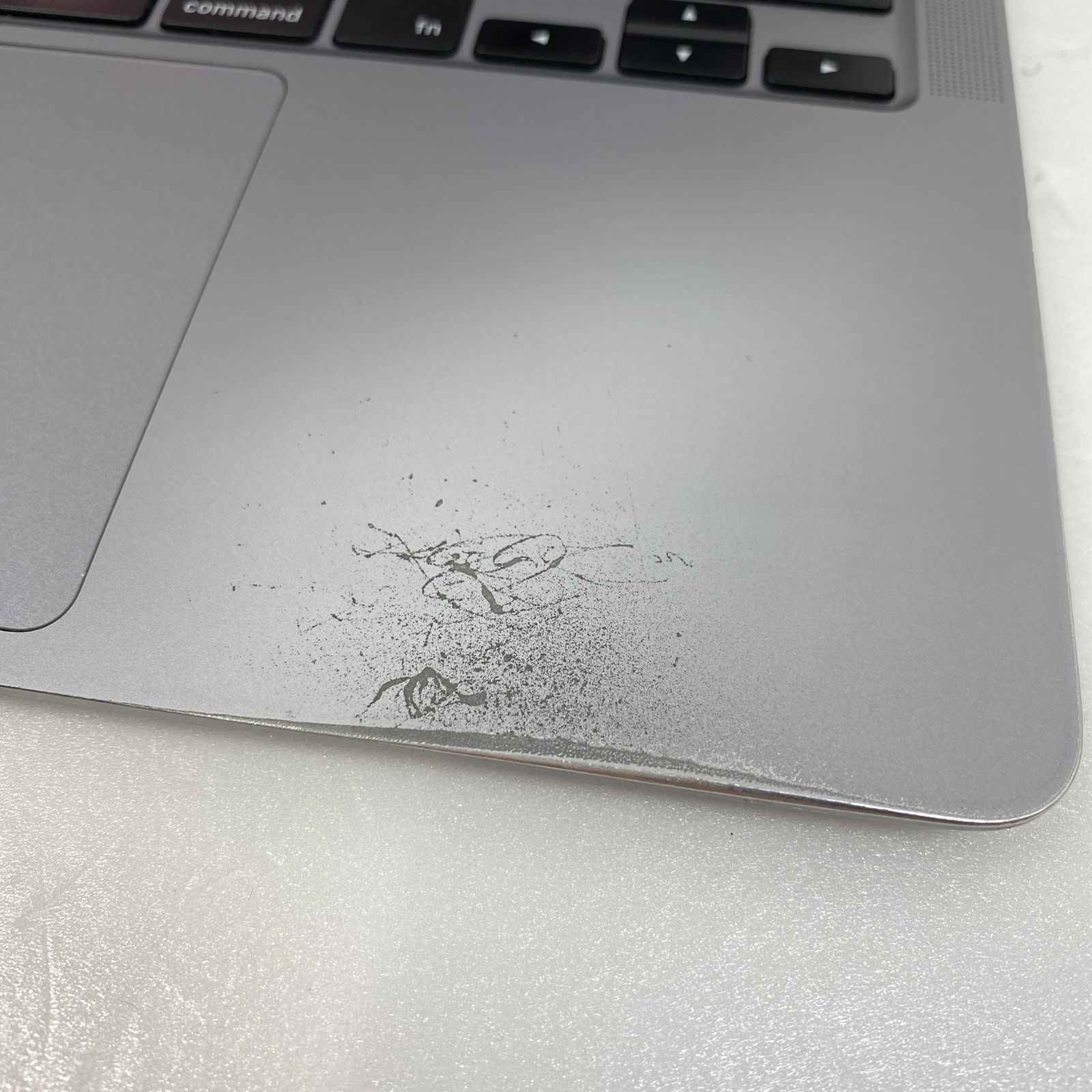 MacBook Air 13-inch 2020 M1【ランク：D】【カラー：スペースグレイ