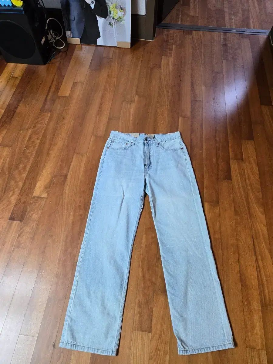 新品 リーバイス 565 97 32/32