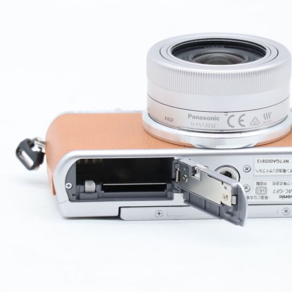美品】ショット数「1,405回」Panasonic LUMIX DMC-GF7 ダブルズーム