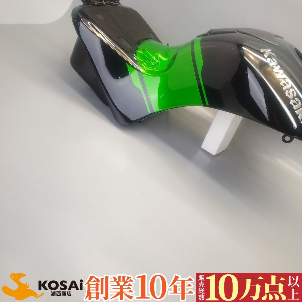 カワサキ　ZX-14R ABS(ZX1400-JLF)2020　純正　ガソリンタンク フユーエル ブラック/グリーン　凹み有