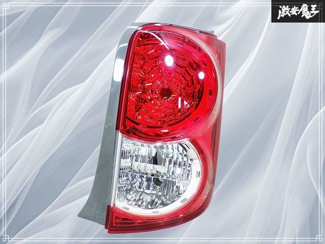 TOYOTA トヨタ 純正 NZE151 152 カローラ ルミオン テールライト