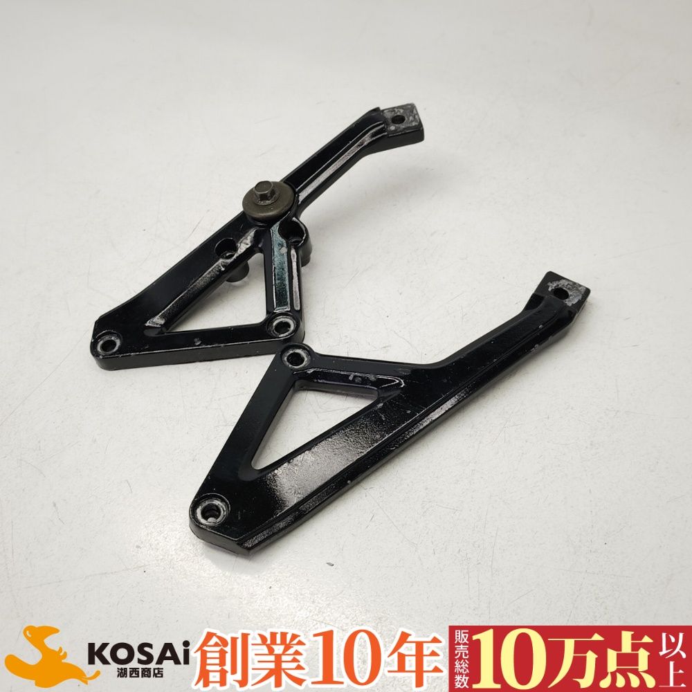 カワサキ　ゼファーχ　純正　タンデムステップホルダー左右セット　35011-1867/35011-1866