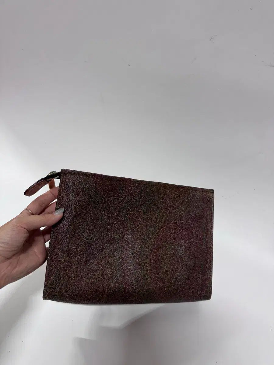 エトロ ベイズリー ポーチ 6,939円