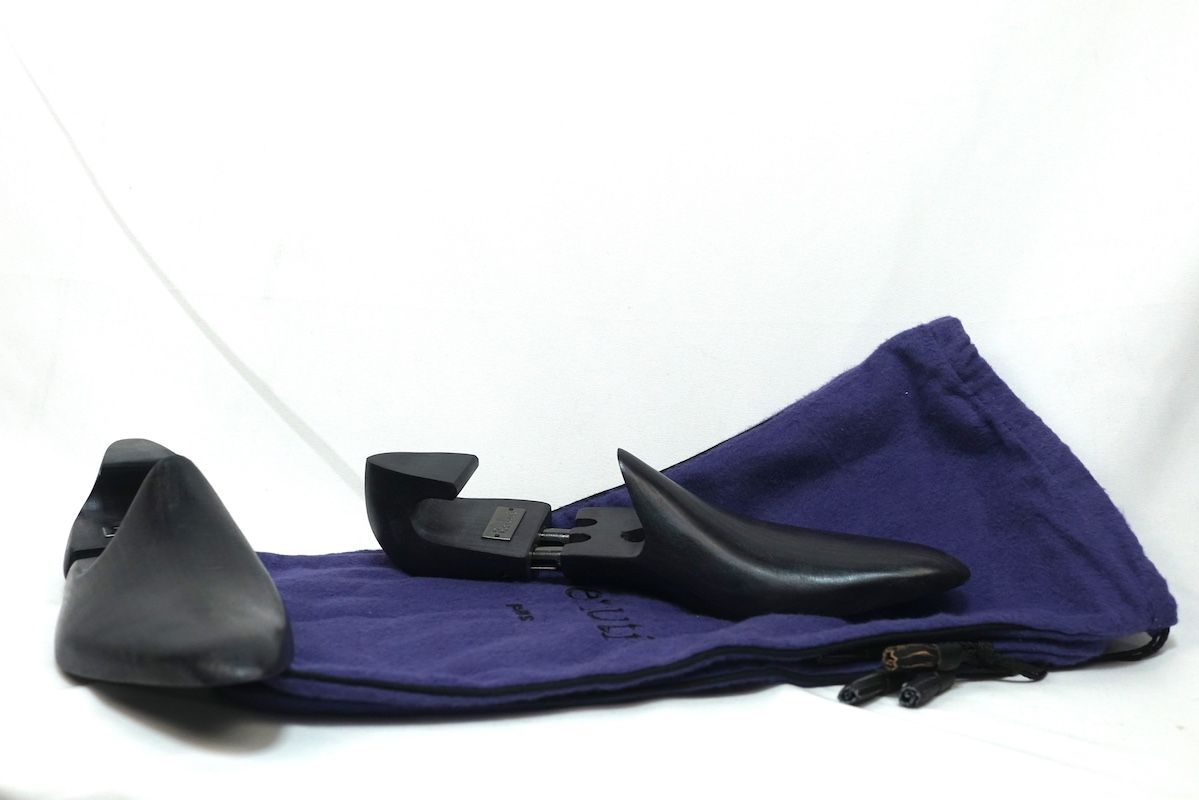 Berluti ベルルッティ パティーヌ加工 ホール カット デザイン