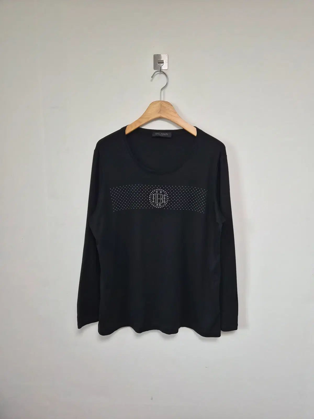 バルマン BALMAIN ブラック ビーズ ロゴ Y2K Tシャツ Free - T228