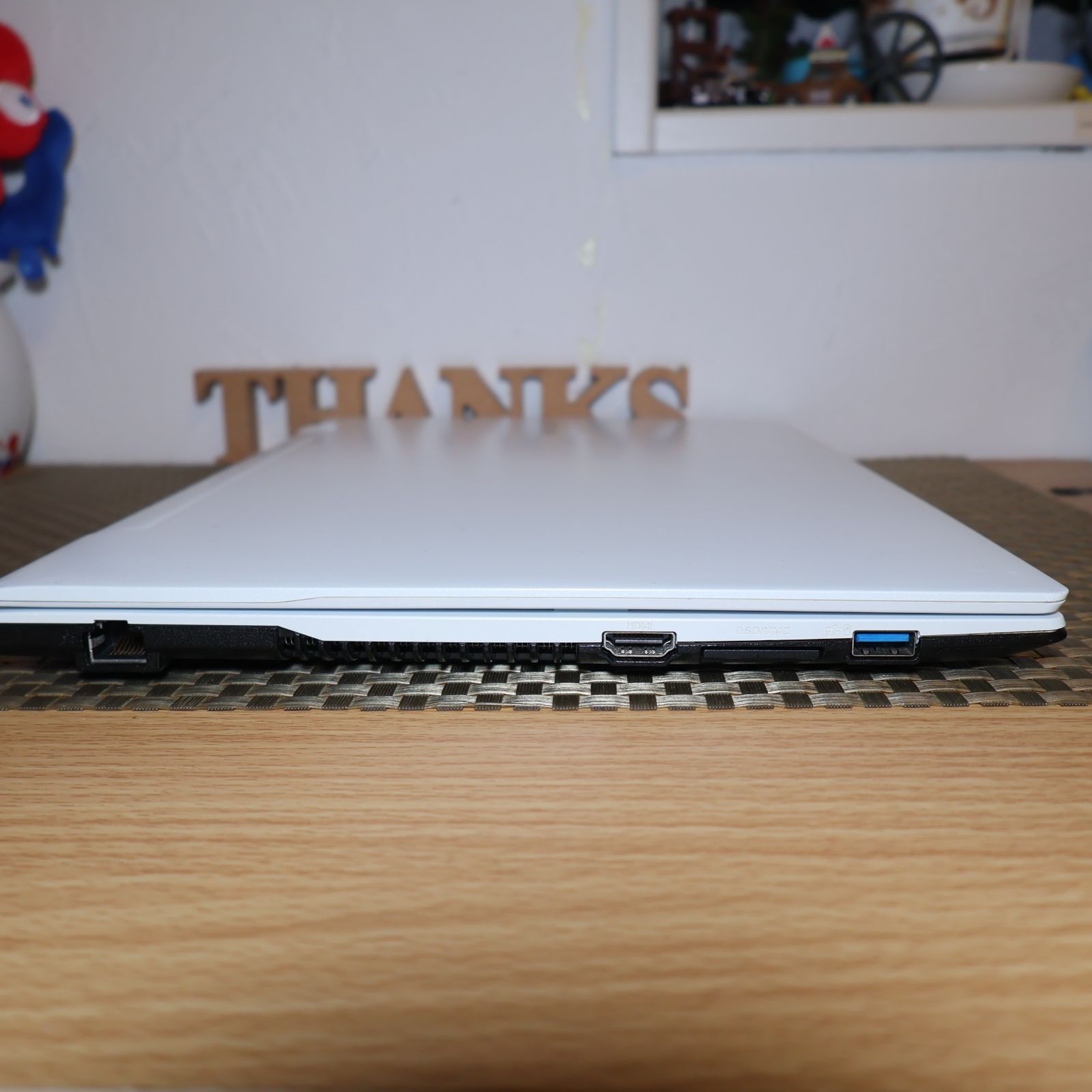 白Win11 Corei5 8GB SSD FHDノートPC マウス製 - メルカリ