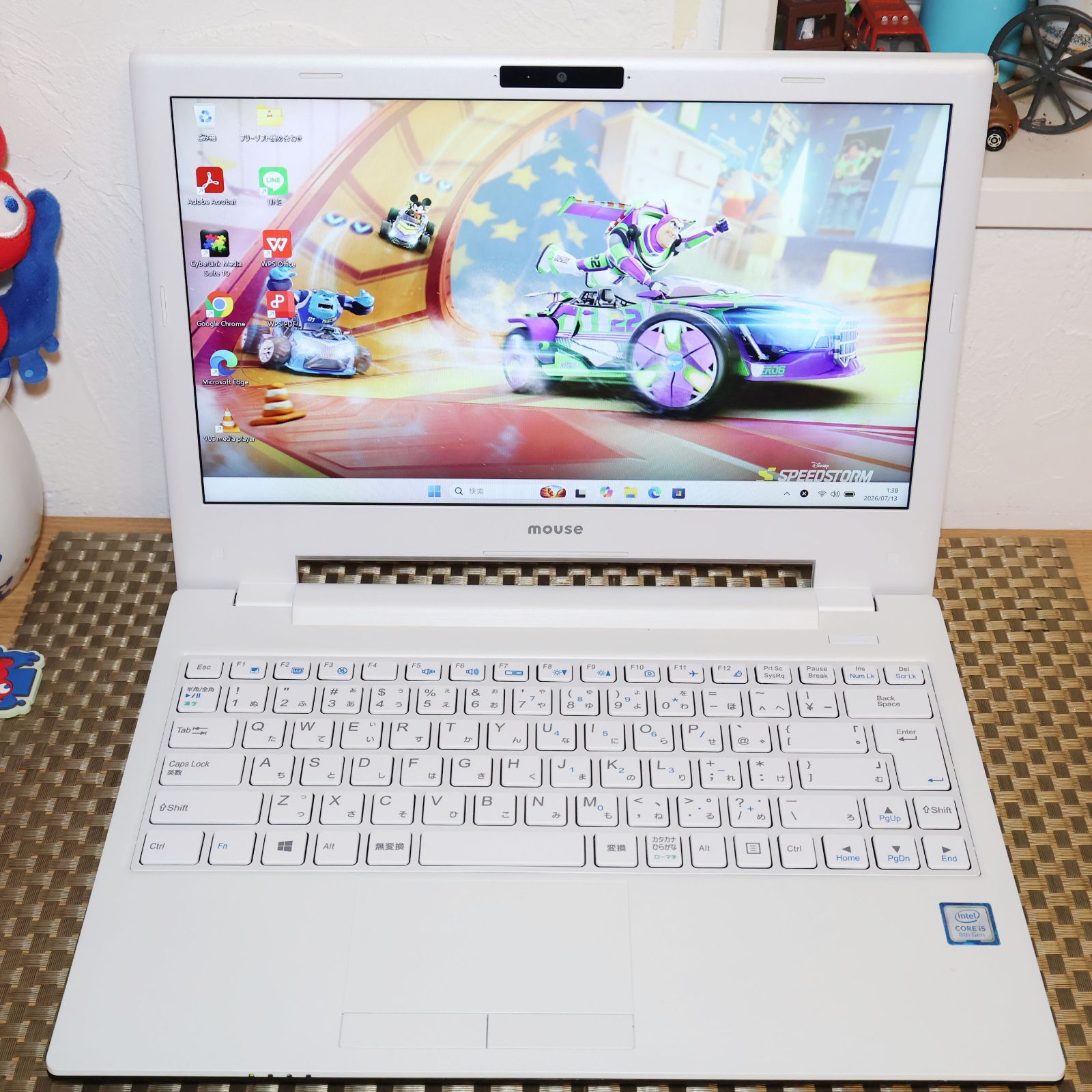 白Win11 Corei5 8GB SSD FHDノートPC マウス製 - メルカリ