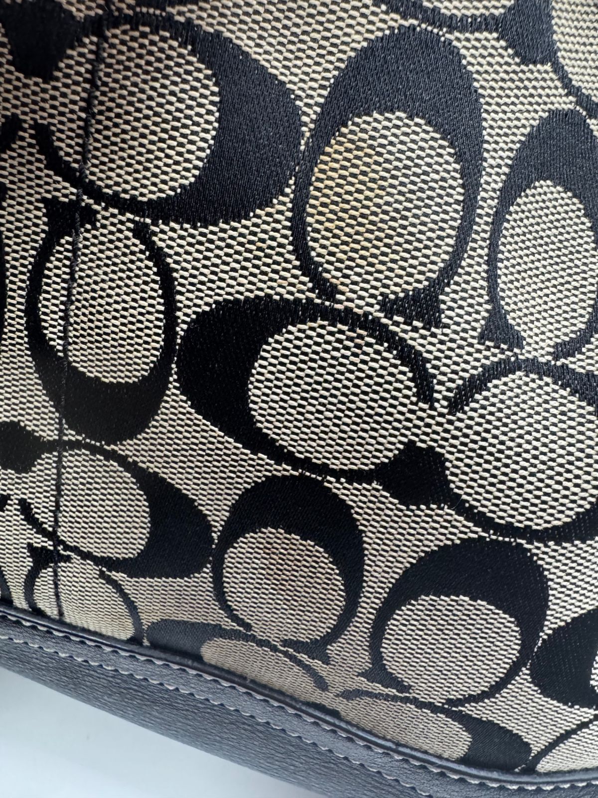 【良品】 COACH コーチ シグネチャー柄 ホーボー バッグ P3334