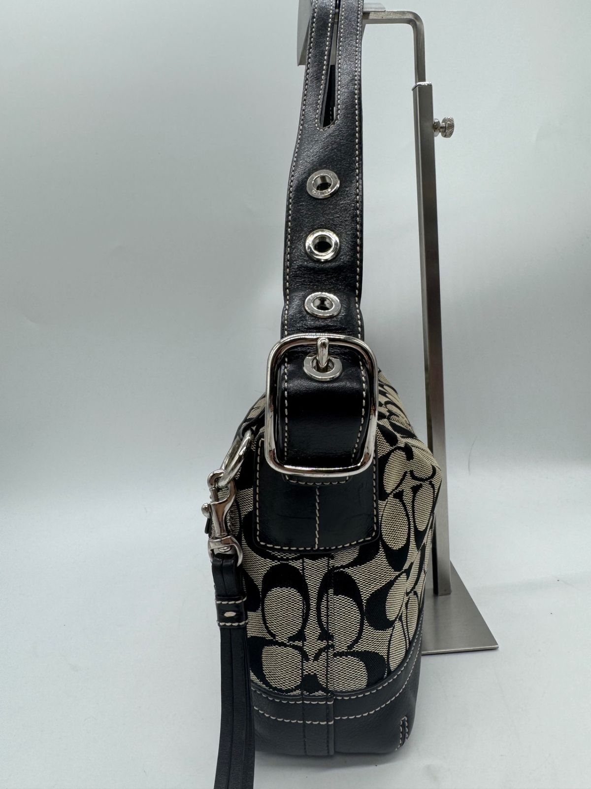 【良品】 COACH コーチ シグネチャー柄 ホーボー バッグ P3334