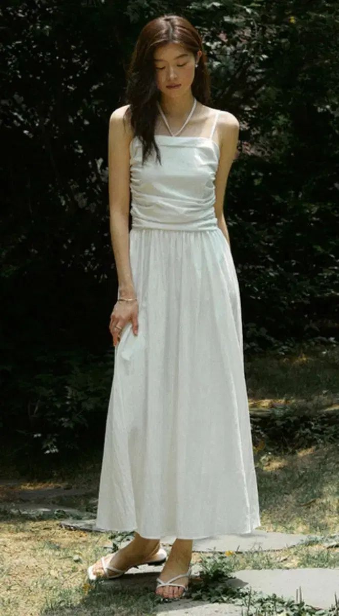 어다울 Jelli shirring choker long dress 7,838円