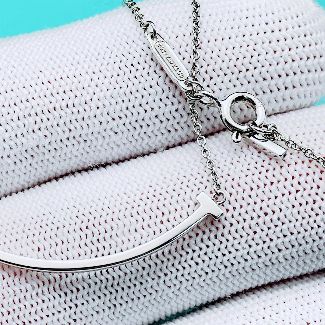 ◇ティファニー◇新品仕上済 Tiffany&Co. Tスマイル スモール