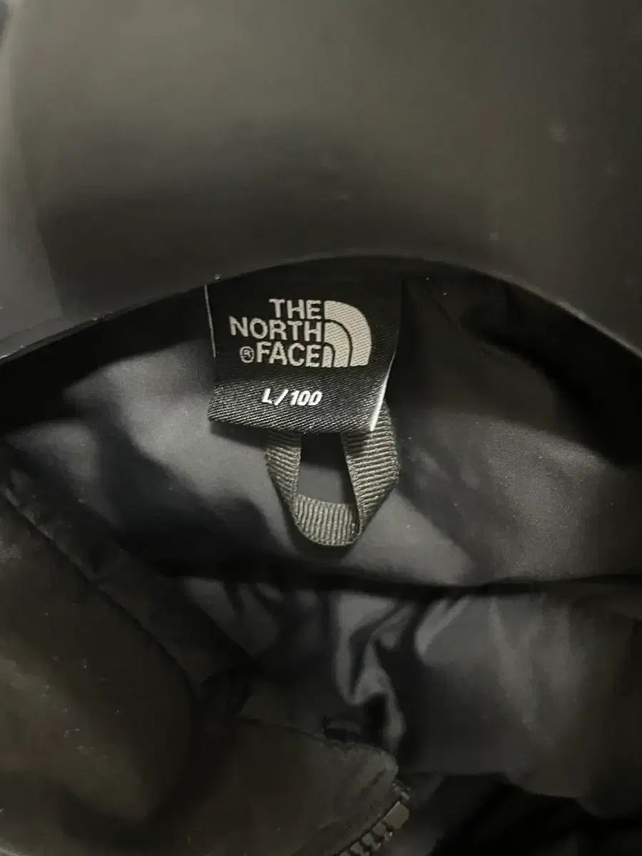 THE NORTH FACE ザノースフェイス L/100 ヌプシ 出品