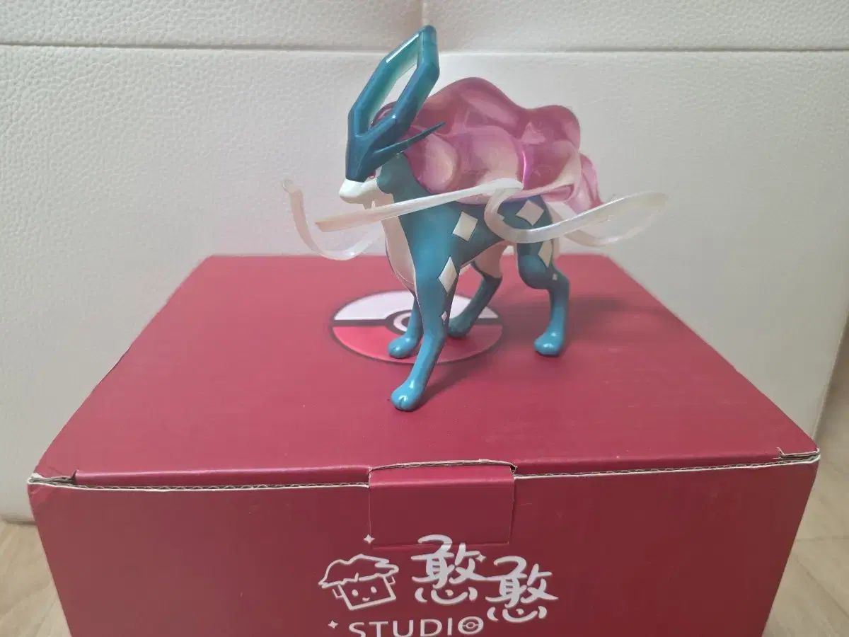 ポケットモンスター スイクン レジン フィギュア 出品
