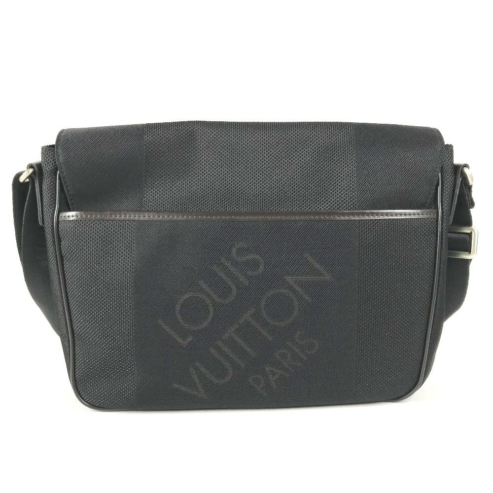LOUIS VUITTON ルイヴィトン ショルダーバッグ プチメサジェ プチ