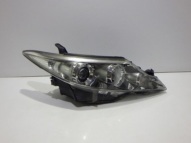 50系 エスティマ 右ヘッドライト HID アエラス 中期 ACR50 ACR5 GSR50 GSR55 28-217 70 AFS無 コーティング 綺麗 81145-28C71 260708032