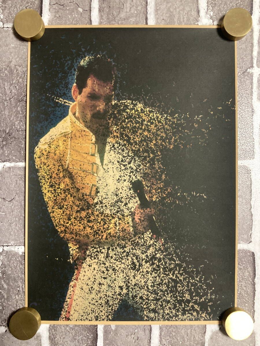 ポスター［QUEEN クイーン］フレディ・マーキュリーほか クラフト紙製 ポスター QUEEN:クイーン：フレディ・マーキュリー 42