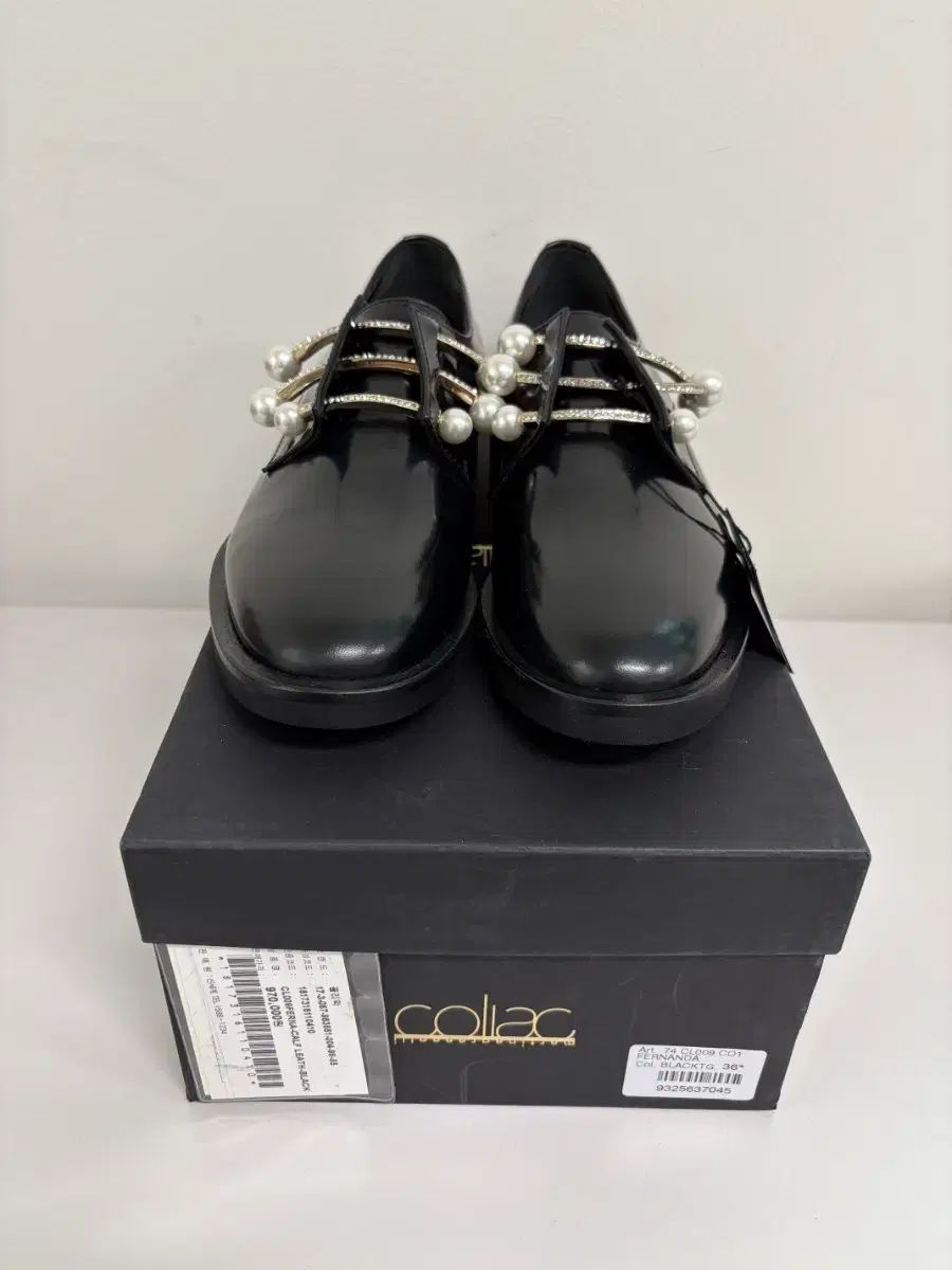 正規/新品 コリアック パール＆クリスタル POINT ブラック ローファー
