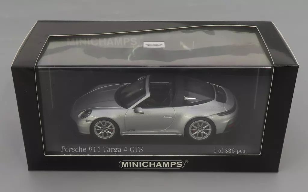 【中古】ミニカー 1/43 ポルシェ 911 (992.2) タルガ 4 GTS 2024 (シルバー) [410064141] 8,470円
