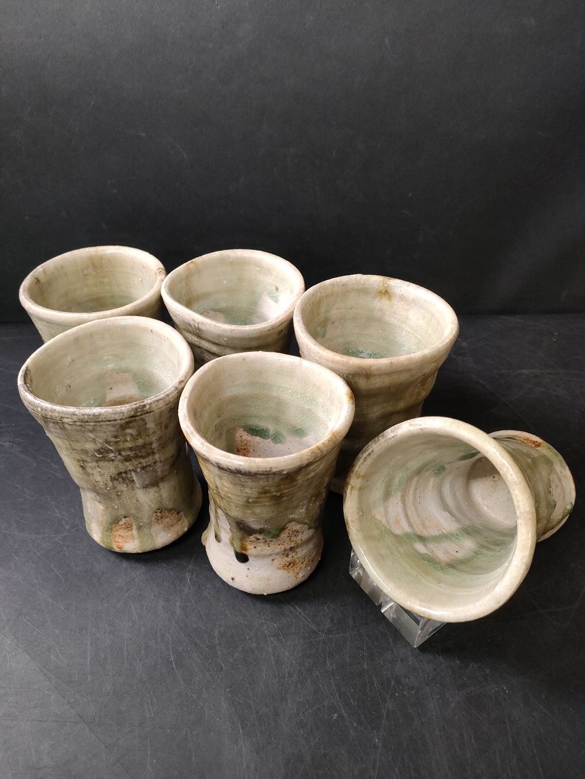 F29-09/伊賀焼/新歓嗣 造/伊賀灰ビロード湯呑 5客/骨董/カップ/コップ/湯呑/茶器/マグ/酒器/酒盃ビアグラス/ビアカップ//洋食器和皿食器/割烹/懐石料理/民芸/作家物/人気作家